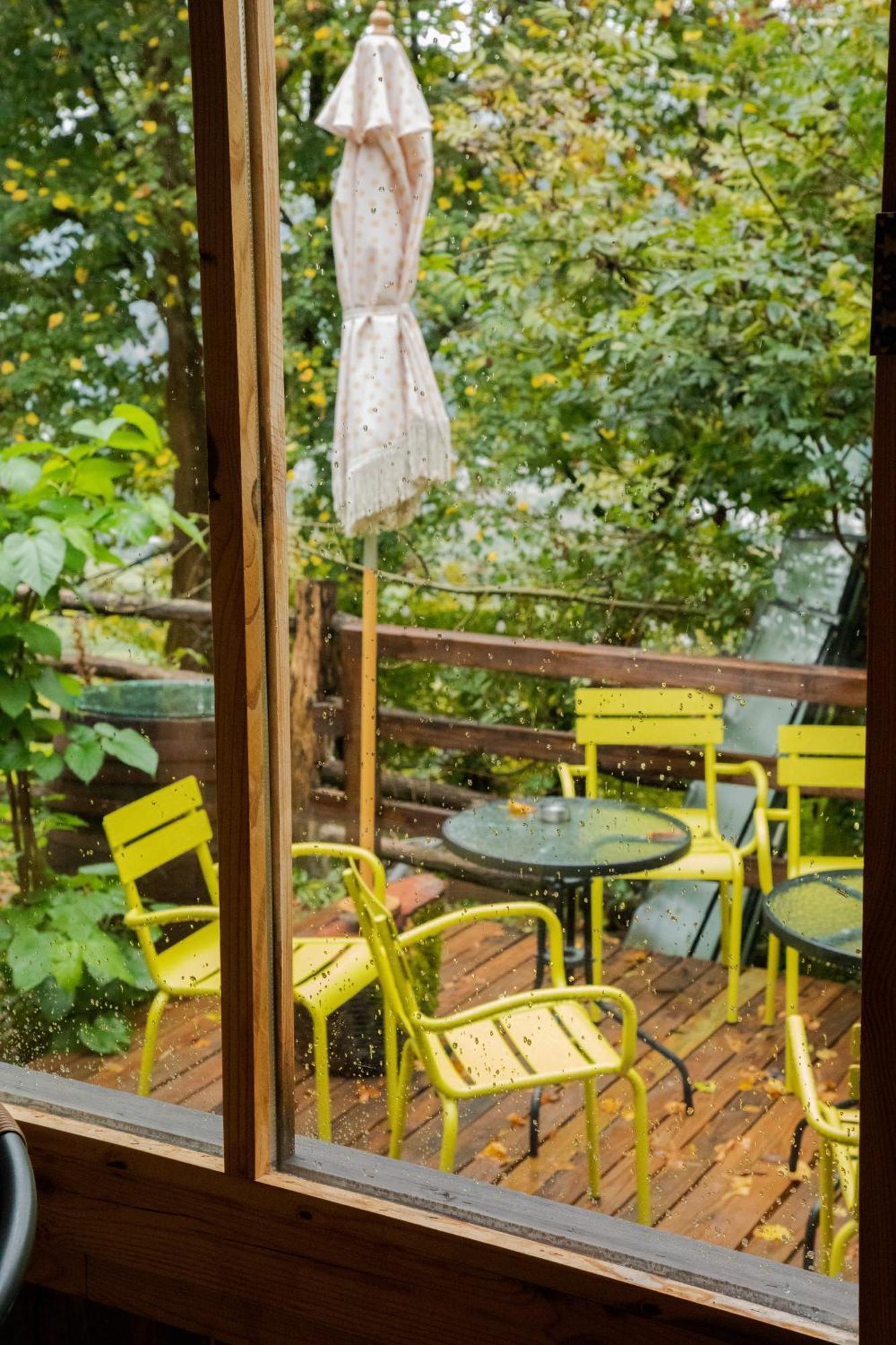 Wine Space Ambrolauri Exterior photo